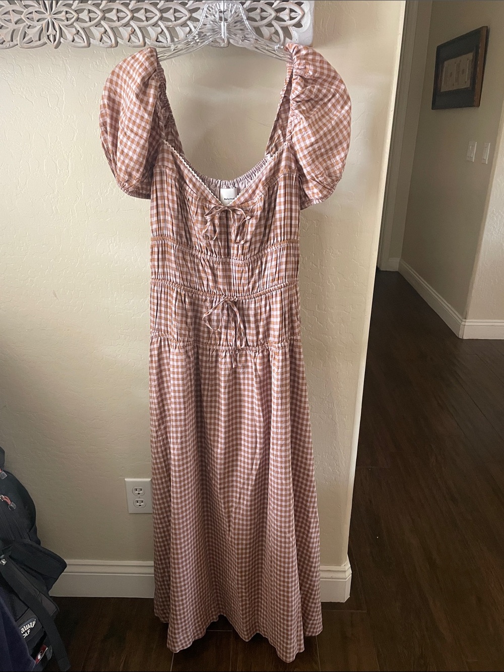NWT REFORMATION Rhett Gingham Puff Dress - Picture 7 of 10